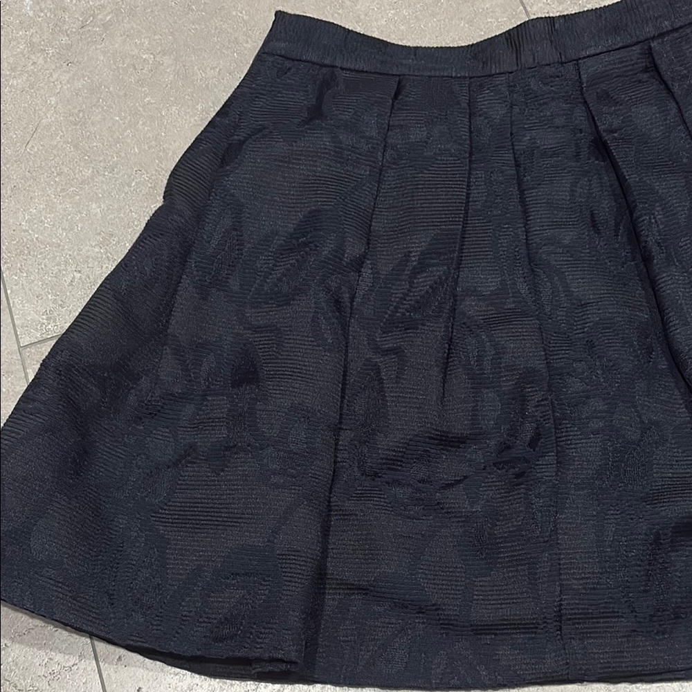 Elegant Navy/Black Skirt